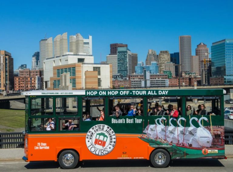 boston old town trolley